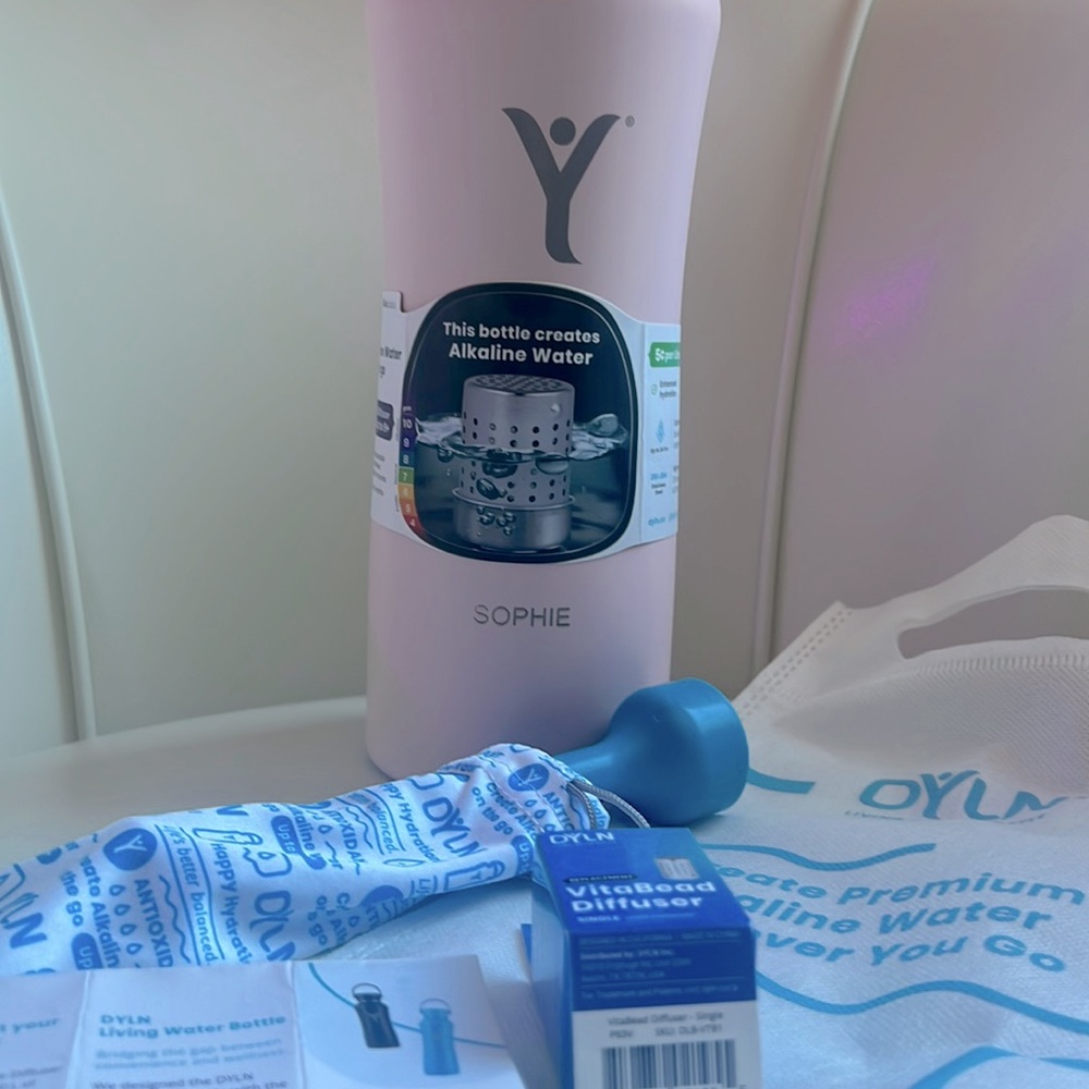 DYLN 1.2L/40OZ Pink Alkaline water bottle & starter kit with SOPHIE engraved